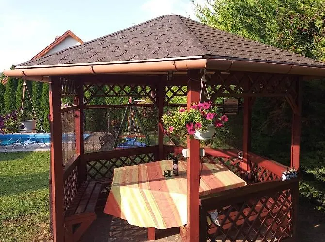 - Balaton 18797 בית נופש